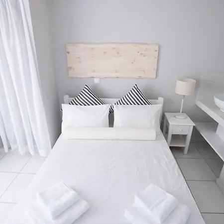 מונמבאסיה Akra Morea Hotel & Residences מראה חיצוני תמונה